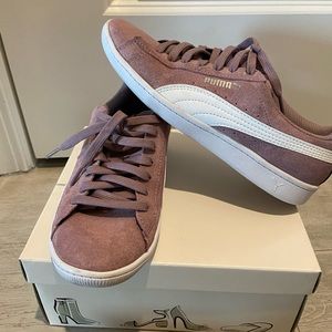 Puma women's shoes size 7